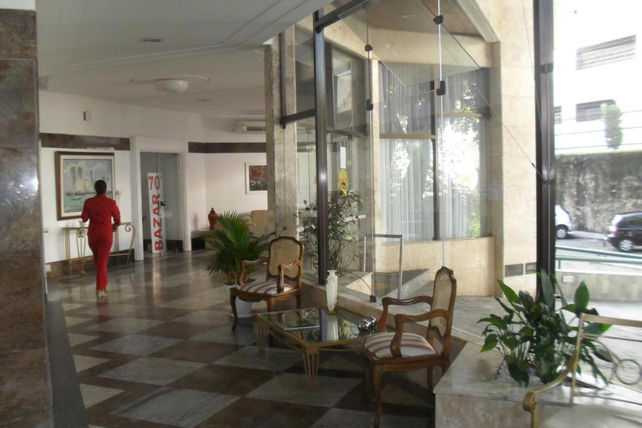 Flat Atlatic City Apart Hotel Barra Ondina Em サルバドール エクステリア 写真