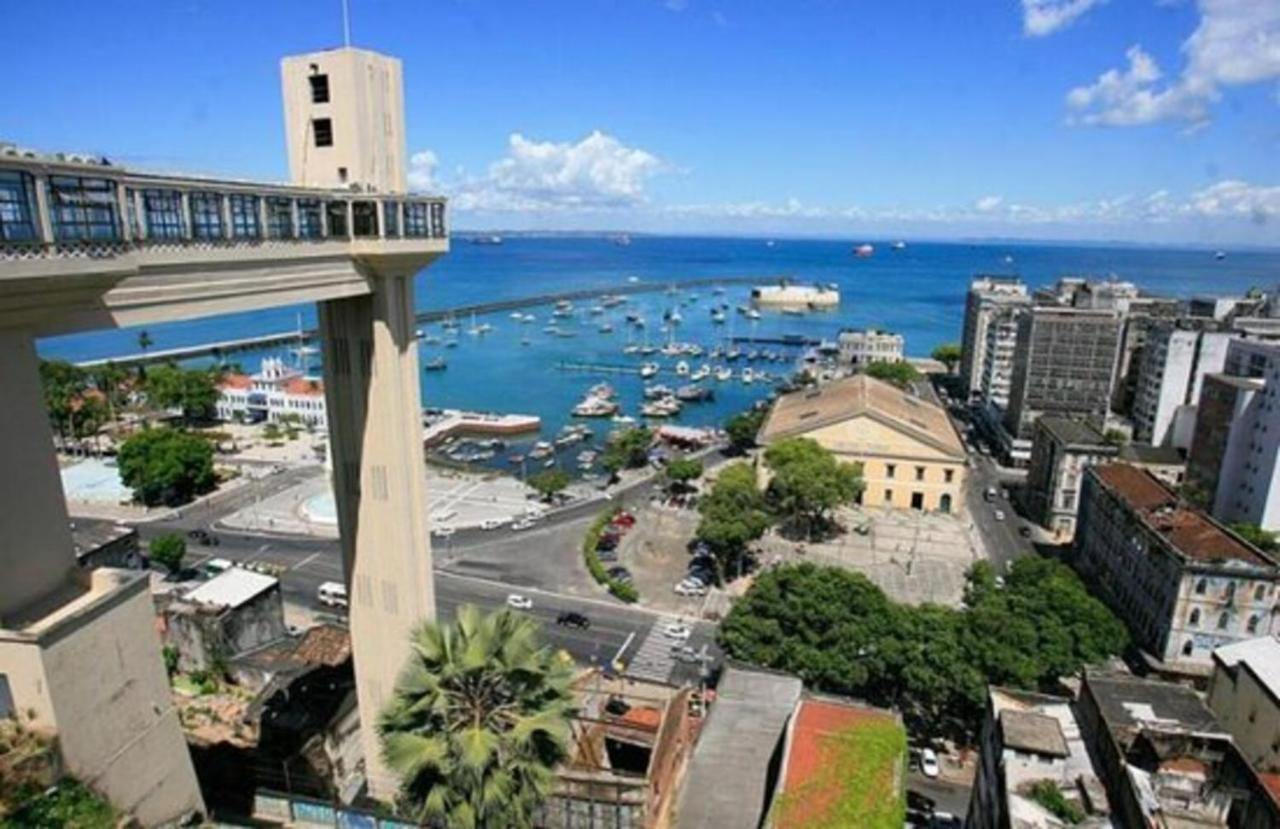Flat Atlatic City Apart Hotel Barra Ondina Em サルバドール エクステリア 写真