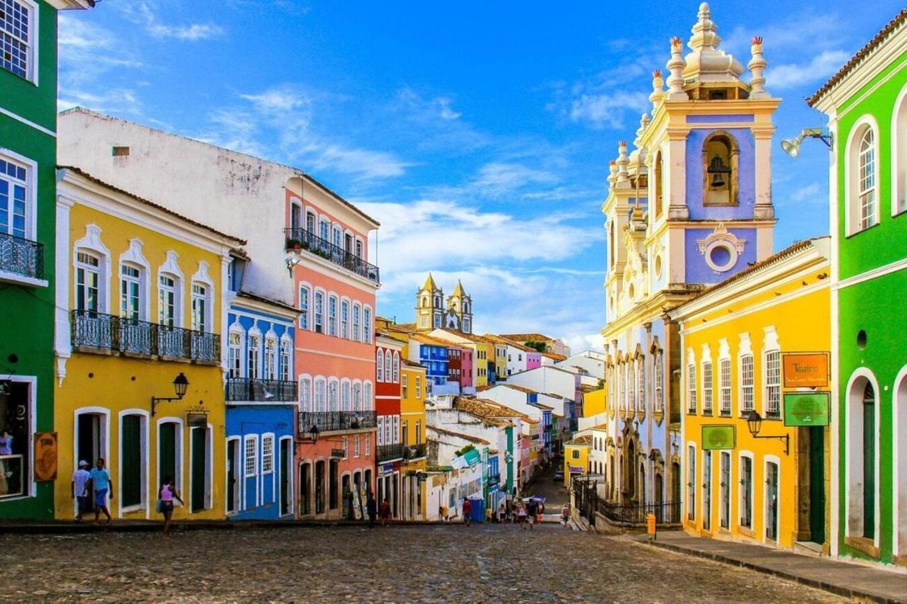 Flat Atlatic City Apart Hotel Barra Ondina Em サルバドール エクステリア 写真